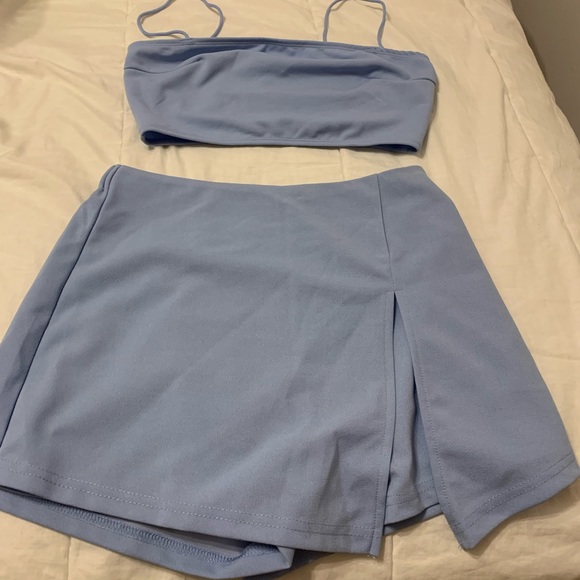 SHEIN Two Piece Set - Picture 2 of 3